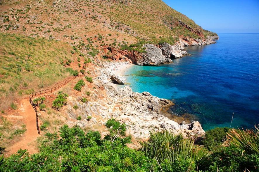 Villa Cycas Costamante كاستيلاّماري ديل غو المظهر الخارجي الصورة