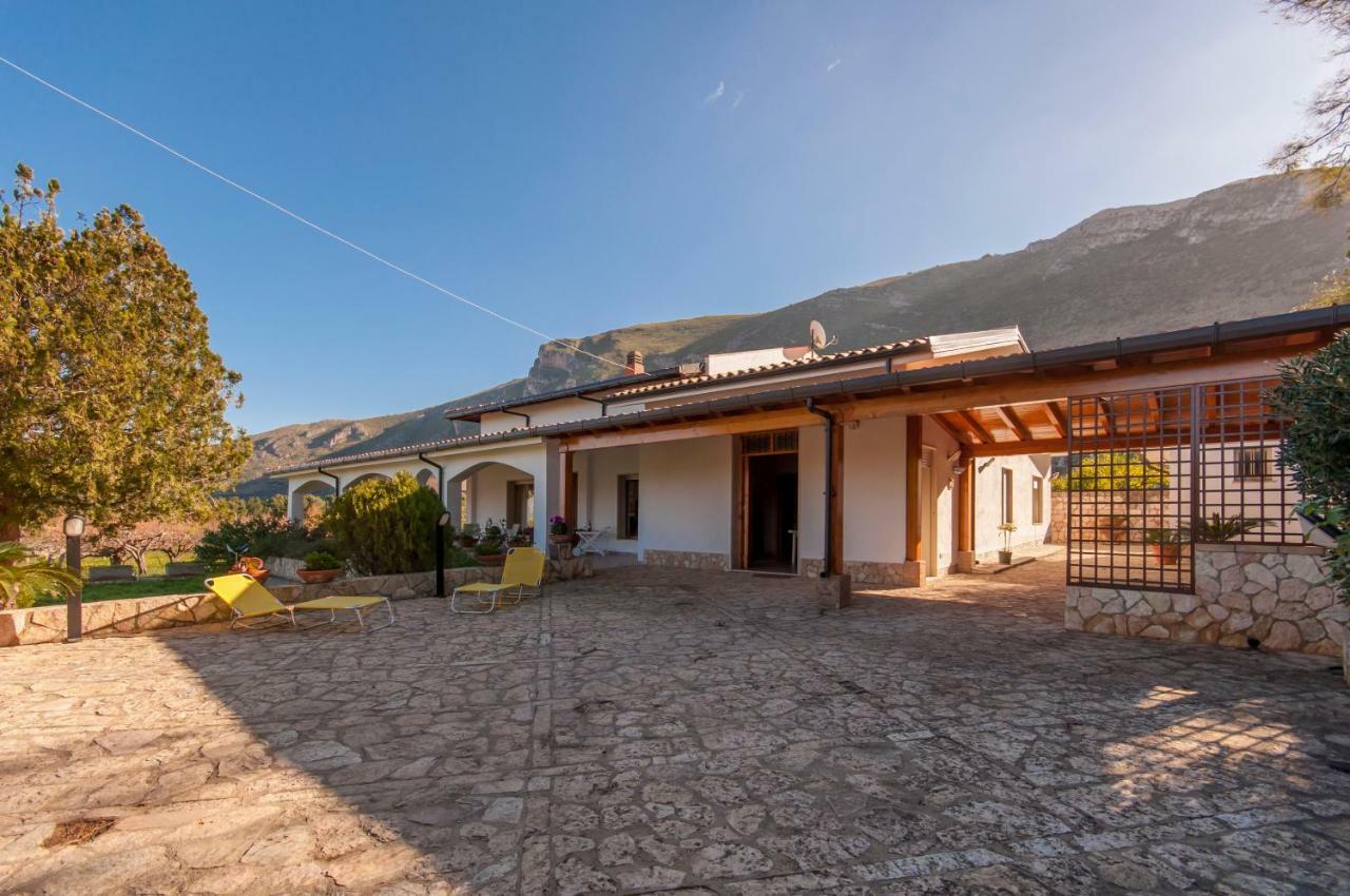 Villa Cycas Costamante كاستيلاّماري ديل غو المظهر الخارجي الصورة